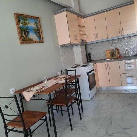Kalamata Cosy Apartment 2 Екстер'єр фото